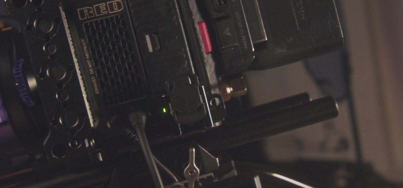 SYNCO G4 wireless mini microphone for video recording delivers 48kHz and 24-bit audio quality.